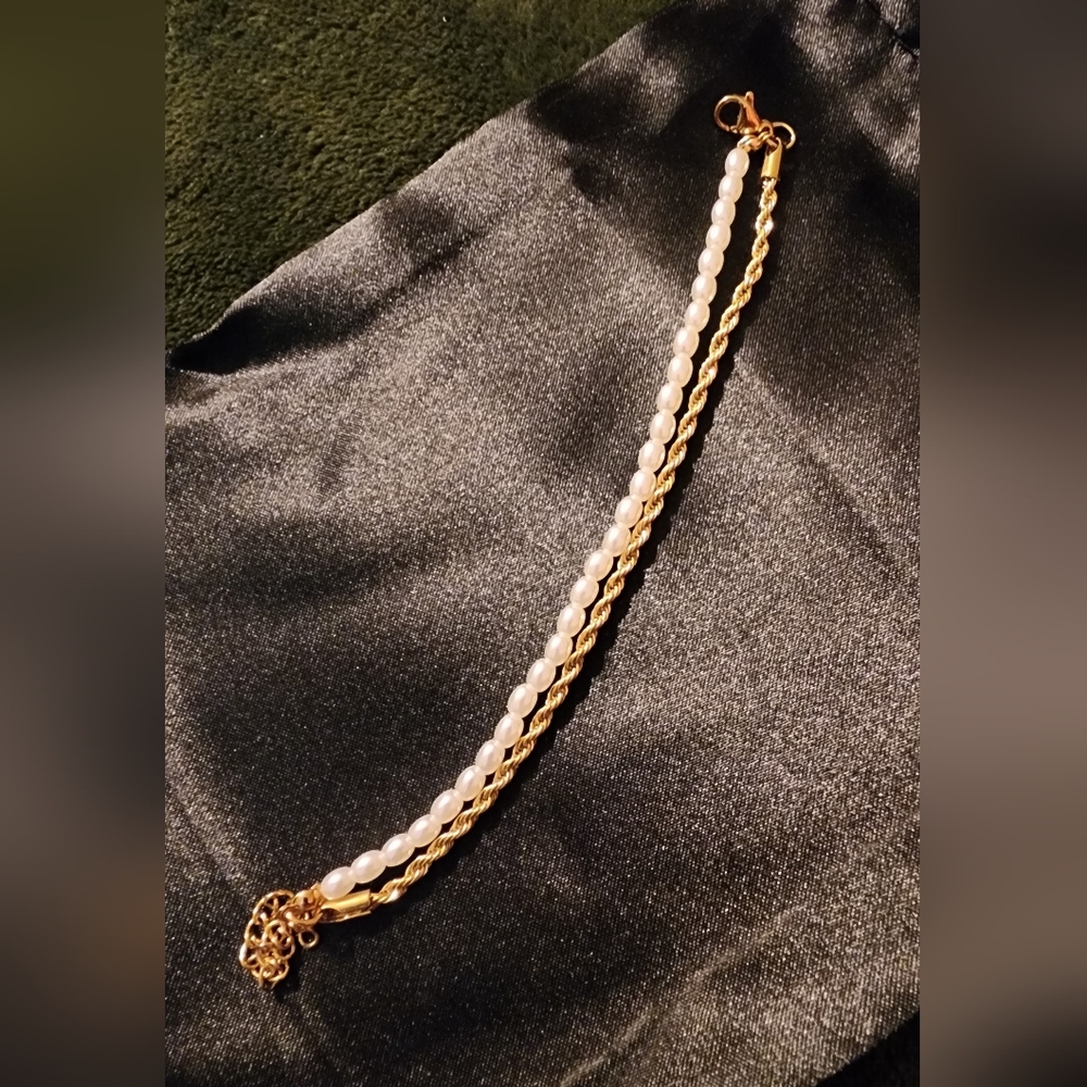 Slide Jewelry Stainless Double Layer Gold Rope And Pearl Bracelet. NIB